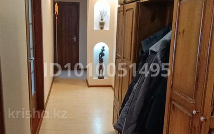 4-бөлмелі пәтер · 75 м² · 2/10 қабат, Ерганата Кашербаева — 15 м-он, бағасы: 28 млн ₸ в Экибастузе — фото 2