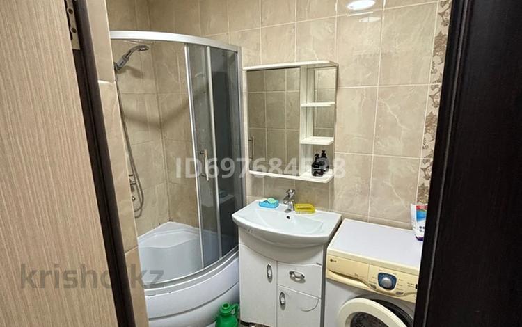2-комнатная квартира · 48 м² · 1/5 этаж, Шевченко 27 за 180 000 ₸ в Жезказгане — фото 4