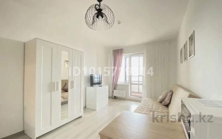 1-бөлмелі пәтер · 39 м² · 7/12 қабат, Тулебаева, бағасы: 17 000 ₸ в Алматы, Алмалинский р-н — фото 2