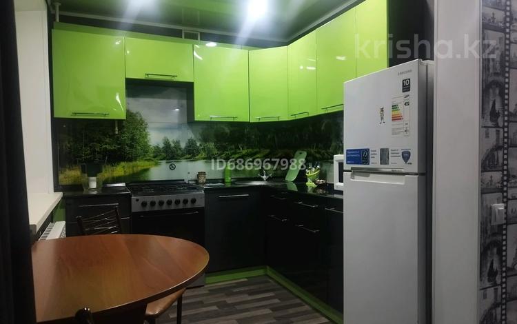 1-комнатная квартира · 31 м² · 1/5 этаж, Абая 45 за 12 000 〒 в Темиртау — фото 11