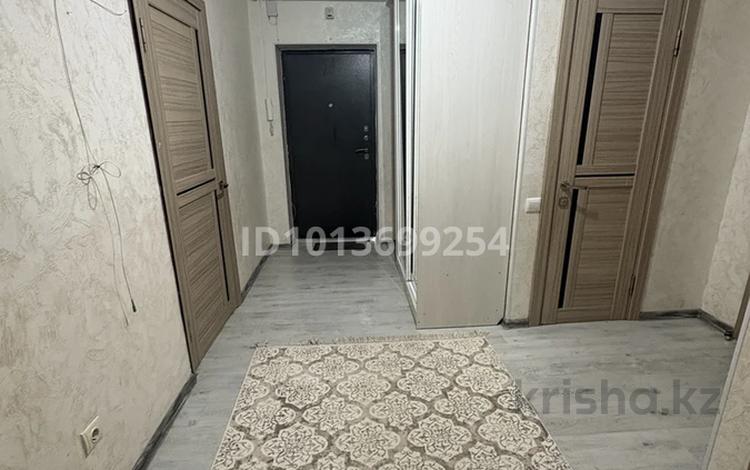 3-комнатная квартира · 94 м² · 2/9 этаж, Сатпаева 30 А — Сатпаева и Иманалиева за 300 000 ₸ в Таразе — фото 2