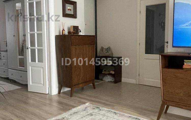 2-комнатная квартира · 56 м² · 5/5 этаж, С. Нурмагамбетова 34 за 400 000 ₸ в Усть-Каменогорске, Ульбинский — фото 2