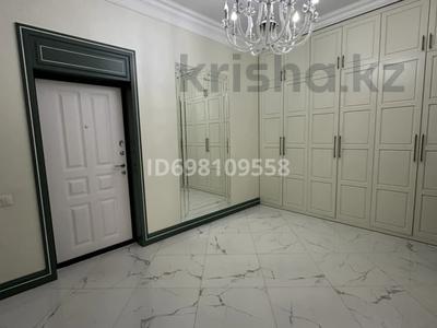 4-бөлмелі пәтер · 160 м² · 2/7 қабат, Горный Гигант ш/а., Жамакаева 254/2, бағасы: 270 млн ₸ в Алматы, Медеуский р-н