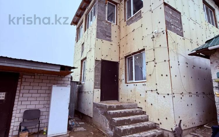 Отдельный дом · 4 комнаты · 179 м² · 15.8 сот., Генерала Бакирова за 150 млн 〒 в Павлодаре — фото 2