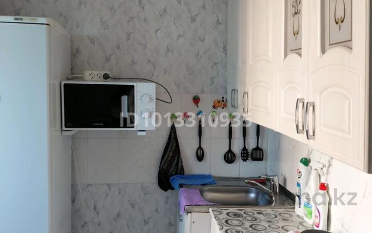 2-бөлмелі пәтер · 45 м² · 2/5 қабат, Кажымукана 47, бағасы: 10 000 ₸ в  — фото 2