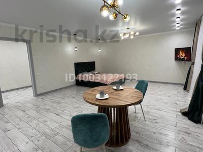 1-комнатная квартира · 50 м² · 1/9 этаж, мкр. Зачаганск пгт 97/2 за 15 000 ₸ в Уральске