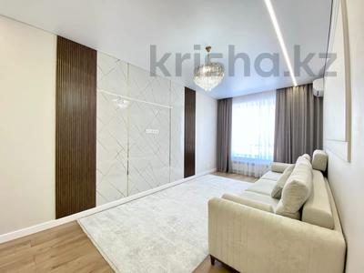 3-комнатная квартира, 90 м², 7/12 этаж, Туран 34б за 61 млн 〒 в Астане, Нура р-н