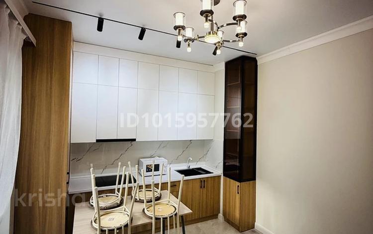 1-бөлмелі пәтер · 64 м² · 7/9 қабат, мкр Шымсити, Байдибек би 17/1, бағасы: 200 000 ₸ в Шымкенте, Абайский р-н — фото 2