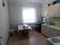 4-бөлмелі пәтер · 105 м² · 4/9 қабат, 10мкр 25 — 6-школ садик поликлиника рядом, бағасы: 45 млн ₸ в Аксае — фото 8