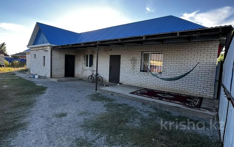 Жеке үй · 4 бөлме · 110 м² · 10 жүзд., Кызылжар тұрғын алабы, Кызылжар-2 443, бағасы: 19 млн ₸ в Актобе, жилой массив Кызылжар — фото 2