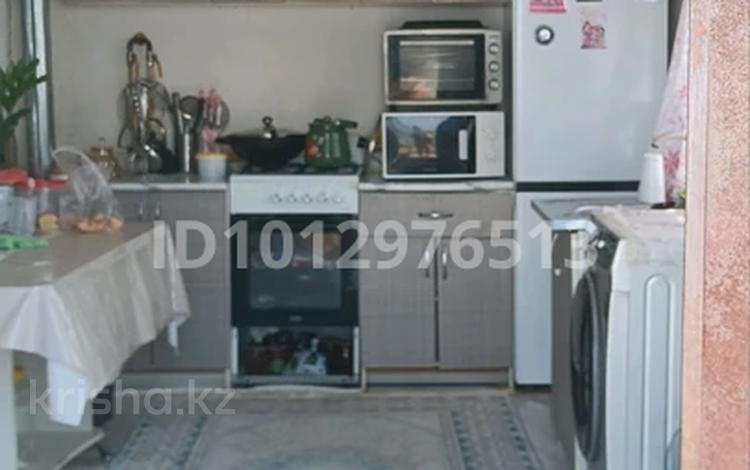 Отдельный дом · 3 комнаты · 60 м² · 800 сот., Гермон Титов34а — Амире Кашаубаев за 7 млн ₸ в  — фото 6