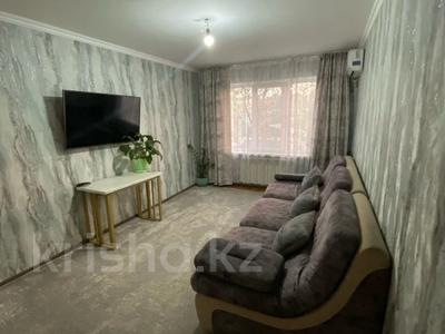 3-комнатная квартира · 60 м² · 5/5 этаж, мкр Алмагуль за 36 млн ₸ в Алматы, Бостандыкский р-н