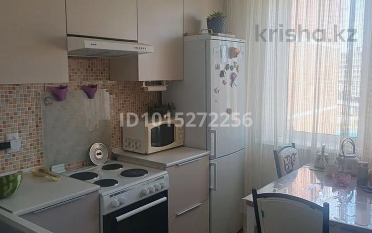 2-бөлмелі пәтер · 54.5 м² · 9/9 қабат, Степной 4 ш/а., Мкр Юго-Восток, мкр Степной 4 8 — Супермаркет Скиф, бағасы: 22 млн ₸ в Караганде, Казыбек би р-н — фото 2
