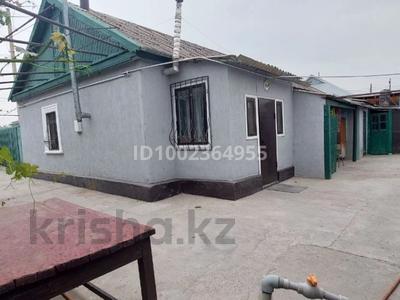 Отдельный дом · 3 комнаты · 69.9 м² · 6.9 сот., Рыскулова 58 — Рыскулова пересечение Токтыбайулы за ~ 7 млн 〒 в Каратау