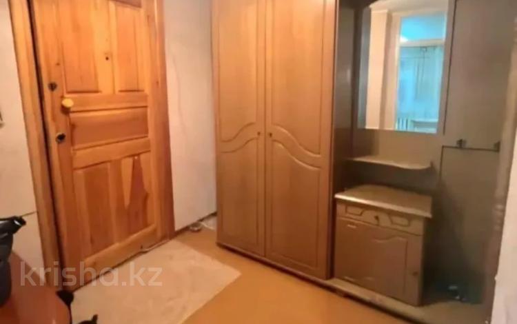 2-бөлмелі пәтер · 54 м² · 4/5 қабат, Толстого 49, бағасы: 27.6 млн ₸ в Костанае — фото 2