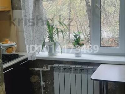 3-бөлмелі пәтер · 56 м² · 1/5 қабат, Жаңа қала ш/а., Алиханова 30/2, бағасы: 20.5 млн ₸ в Караганде, Казыбек би р-н