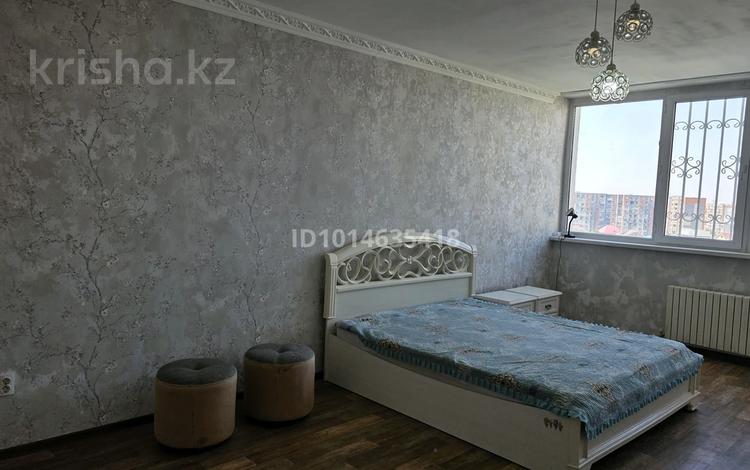 2-комнатная квартира · 97 м² · 9/16 этаж, мкр Шугыла, Жуалы 1 за 300 000 ₸ в Алматы, Наурызбайский р-н — фото 2