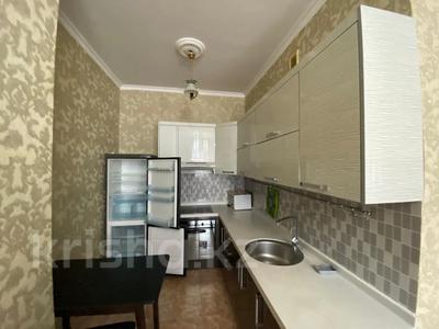 2-бөлмелі пәтер, 65 м², 13/22 қабат ай сайын, Нажимеденова 10, бағасы: 190 000 〒 в Астане, Алматы р-н