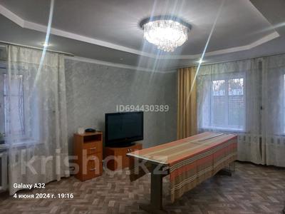 Жеке үй • 5 бөлмелер • 106 м² • 6 сот., 3 проезд 13 — Пересечение Мичурина, бағасы: 15 млн 〒 в Семее, мкр Красный Кордон