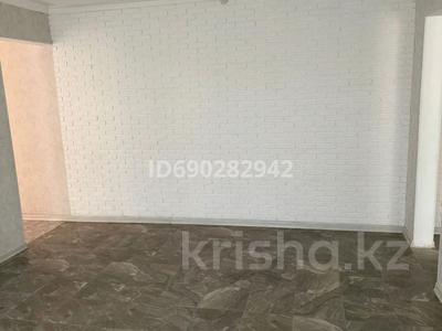 2-бөлмелі пәтер · 54 м² · 1/2 қабат, Кожанова 1 — За супермаркетом Шапагат, бағасы: 12 млн ₸ в Туркестане