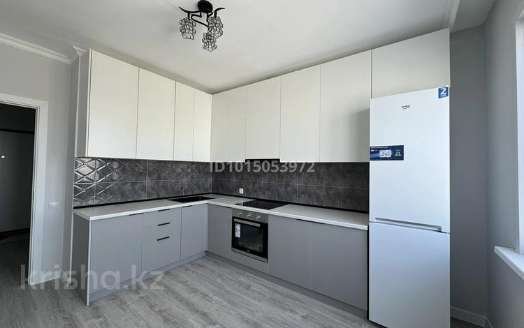 1-комнатная квартира · 40 м² · 9/9 этаж, Е 511 38 за 27 млн ₸ в Астане, Есильский р-н — фото 2