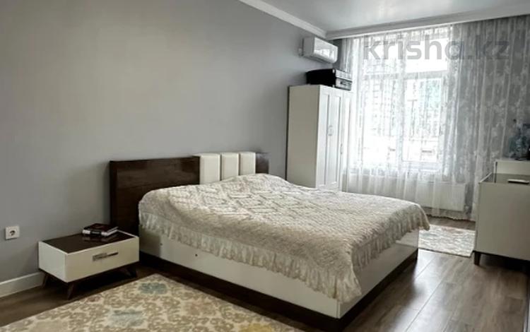 2-комнатная квартира, 100.4 м², 6/10 этаж, Кулманова 35