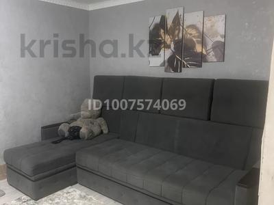 2-бөлмелі пәтер · 45 м² · 4/4 қабат, Пушкина 1, бағасы: 8 млн ₸ в Сатпаев