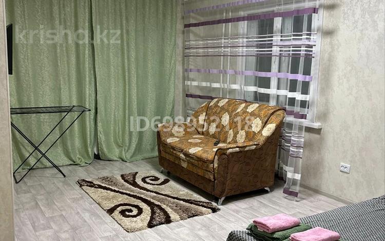 1-комнатная квартира · 34 м² · 4/5 этаж, Алматинская 58 — Назарбаева за 8 000 ₸ в Усть-Каменогорске, Ульбинский — фото 2