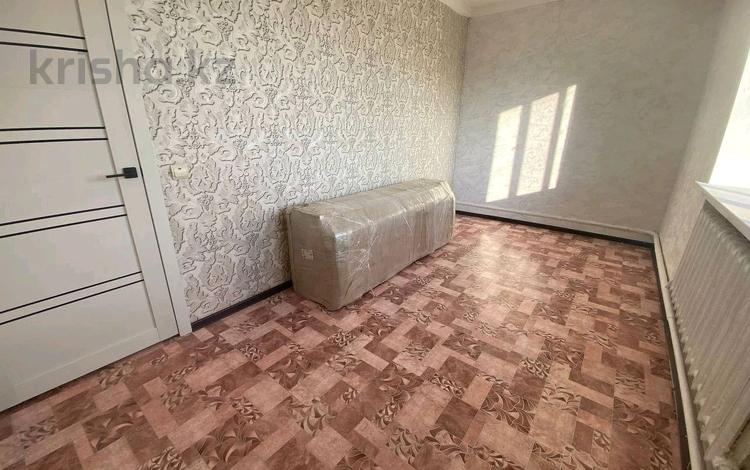 3-комнатная квартира · 54.4 м² · 2/2 этаж, Кургулова за 8.5 млн ₸ в Актобе — фото 2