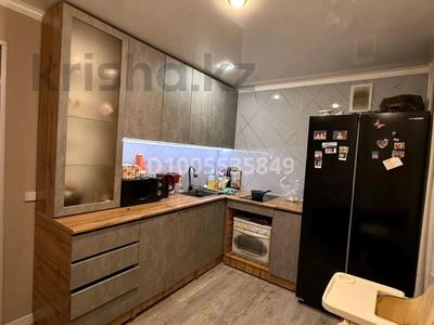 2-комнатная квартира · 63.3 м² · 3/5 этаж, Поповича 48 за 15 млн 〒 в Глубокое