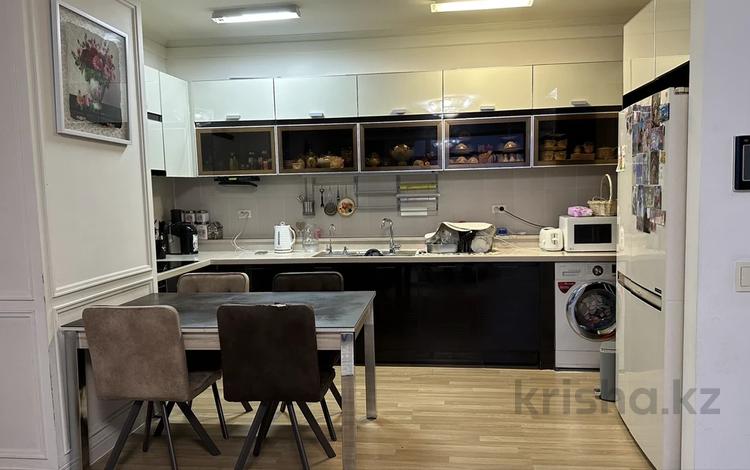 3-бөлмелі пәтер · 115 м² · 18/19 қабат, Аскарова 4, бағасы: 110 млн ₸ в Алматы, Ауэзовский р-н — фото 18
