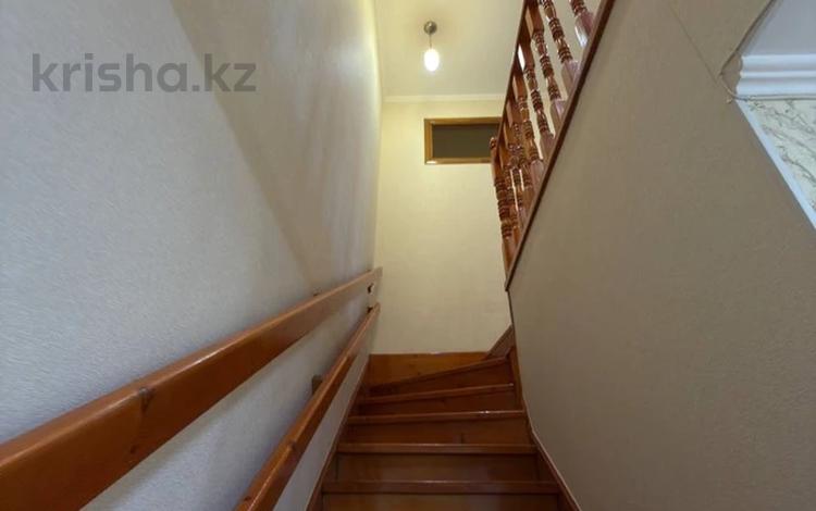 4-комнатная квартира · 100 м² · 2/3 этаж, мкр Новый Город, Назарбаева 34 за 410 000 〒 в Караганде, Казыбек би р-н — фото 2