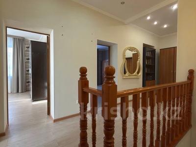 4-комнатная квартира · 100 м² · 2/3 этаж, мкр Новый Город, Назарбаева 34 за 410 000 〒 в Караганде, Казыбек би р-н