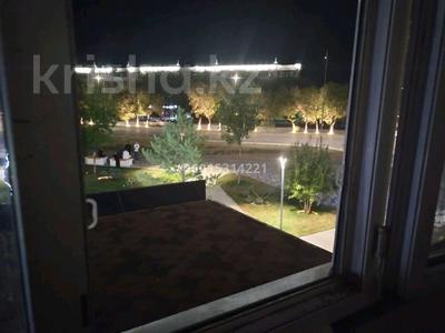 1-комнатная квартира · 34 м² · 2/5 этаж, Абулхаирхана — Центр за 8 000 ₸ в Актобе