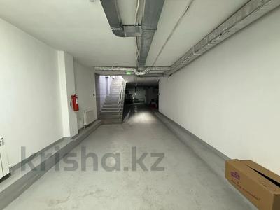 Аренда коммерческой недвижимости в Алматы: Свободное назначение, офисы, магазины и бутики, салоны красоты, фитнес и спорт, медцентры и аптеки, образование, развлечения, конференц-залы, кабинеты и рабочие места, студии · 100 м² за 500 000 〒 Свободное назначение, офисы, магазины и бутики, салоны красоты, фитнес и спорт, медцентры и аптеки, образование, развлечения, конференц-залы, кабинеты и рабочие места, студии · 100 м² за 500 000 〒 в Алматы, Бостандыкский р-н