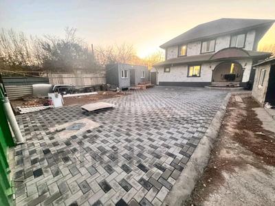 Отдельный дом · 6 комнат · 250 м² · 4 сот., мкр Айгерим-2 54/1 за 100 млн ₸ в Алматы, Алатауский р-н