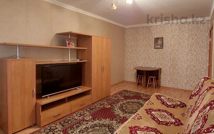 1-комнатная квартира, 35 м², 2/5 этаж помесячно, Около Музыкальная Академия за 130 000 〒 в Атырау, мкр Авангард-4 — фото 32