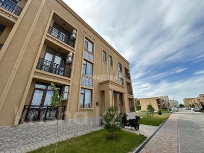 1-комнатная квартира, 38.5 м², 2/3 этаж посуточно, Батырбекова 18 за 15 000 〒 в Туркестане