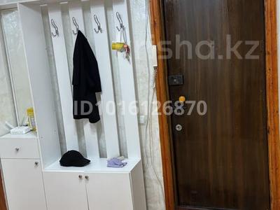 3-бөлмелі пәтер · 62 м² · 4/5 қабат, Сатпева 104 — Центр площад рядом, бағасы: 150 000 ₸ в Сатпаев