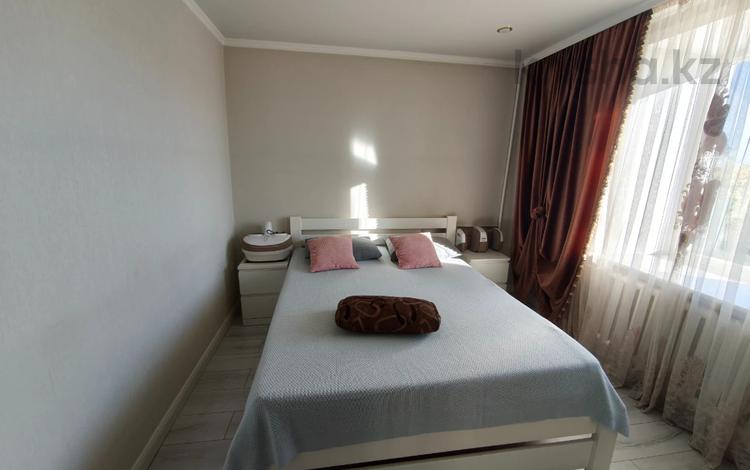 3-бөлмелі пәтер · 60 м² · 4/5 қабат, Жаңа қала ш/а., Ермекова, бағасы: 25 млн ₸ в Караганде, Казыбек би р-н — фото 2