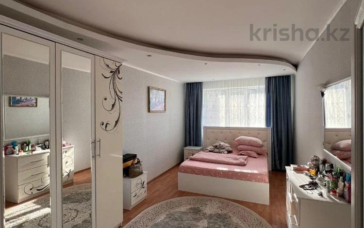 4-комнатная квартира · 95.9 м² · 2/6 этаж, 7-й микрорайон, 7 мкр 6 за 42.5 млн ₸ в Костанае — фото 2