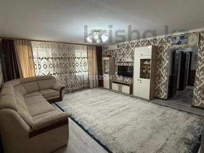 4-бөлмелі пәтер · 100 м² · 2/4 қабат, мкр Центральный, Азаттык 59 — Санаторий Атырау, УС-99, бағасы: 27 млн ₸