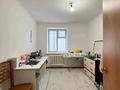 3-бөлмелі пәтер · 71.1 м² · 3/5 қабат, Зейнулла Шукуров 100 В, бағасы: 23.7 млн ₸ в  — фото 4