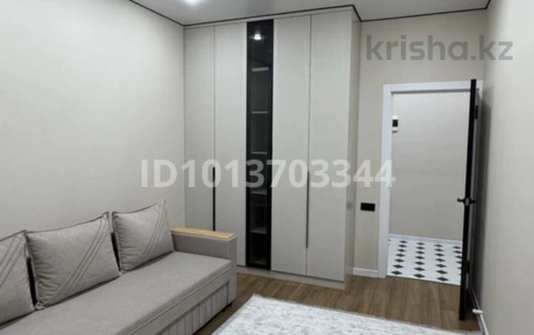 1-бөлмелі пәтер · 40 м² · 6/6 қабат, мкр Нуркент 32, бағасы: 250 000 ₸ в Алматы, Алатауский р-н — фото 2