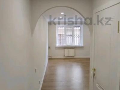 2-бөлмелі пәтер · 41 м² · 2/4 қабат, Курмангазы, бағасы: 37.5 млн ₸ в Алматы, Алмалинский р-н