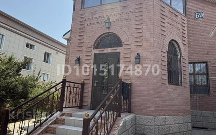 Отдельный дом · 5 комнат · 360 м² · 10 сот., 24-й мкр 69 за 125 млн ₸ в Актау — фото 2