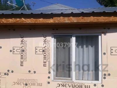 Отдельный дом · 2 комнаты · 24.2 м² · 3.7 сот., Торетай 33 — Сейфулина-раймбека за 27 млн ₸ в Алматы, Жетысуский р-н