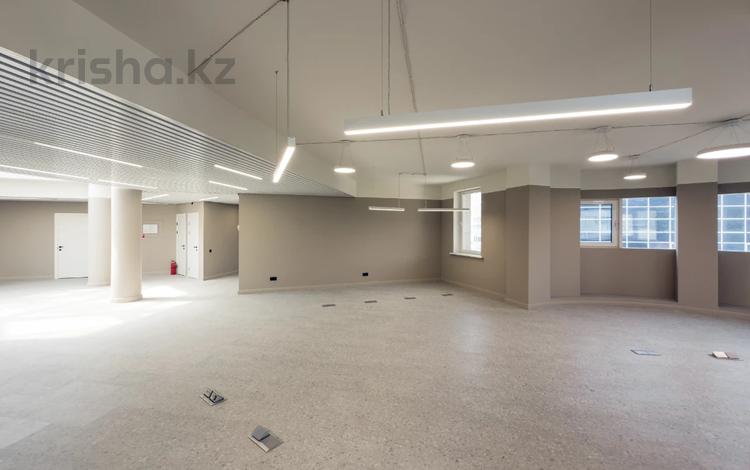 Офисы, кабинеты и рабочие места · 430 м² за ~ 6.5 млн 〒 в Алматы, Медеуский р-н — фото 26