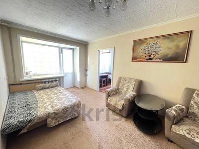 Продажа квартир в Восточно-Казахстанской обл.: 2-комнатная квартира · 46 м² · 2/5 этаж, Кабанбай Батыра 109 за 13.9 млн 〒 2-комнатная квартира · 46 м² · 2/5 этаж, Кабанбай Батыра 109 за 13.9 млн 〒 в Усть-Каменогорске