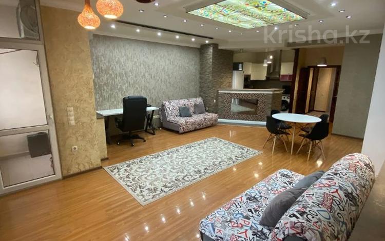 1-бөлмелі пәтер · 55 м² · 16/20 қабат, Брусиловского 163, бағасы: 300 000 ₸ в Алматы, Алмалинский р-н — фото 11